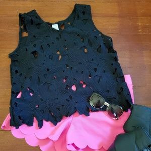 *SUMMER SALE 2/$15* Black crop top